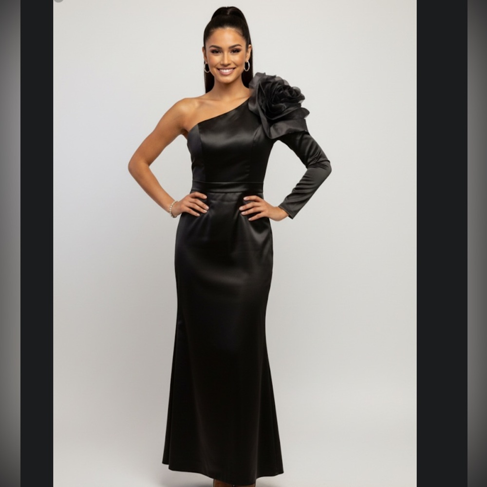 ONE SHOULDER BLACK SATIN FORMAL EVENING GOWN